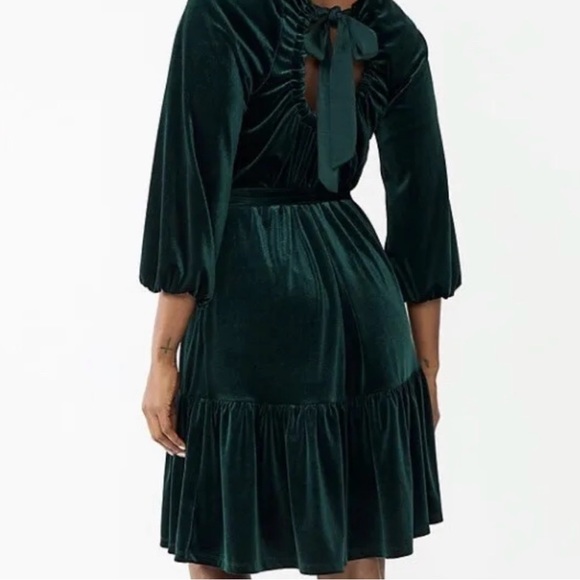 Draper James Velvet Bow Dress - Picture 1 of 4